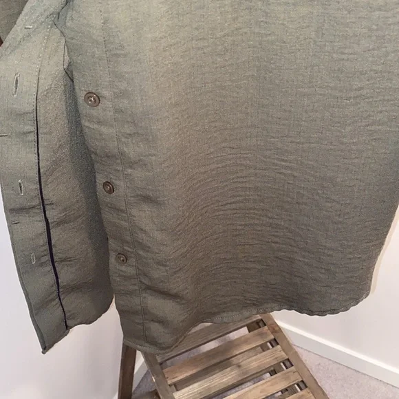 George - Picture 2 of 4